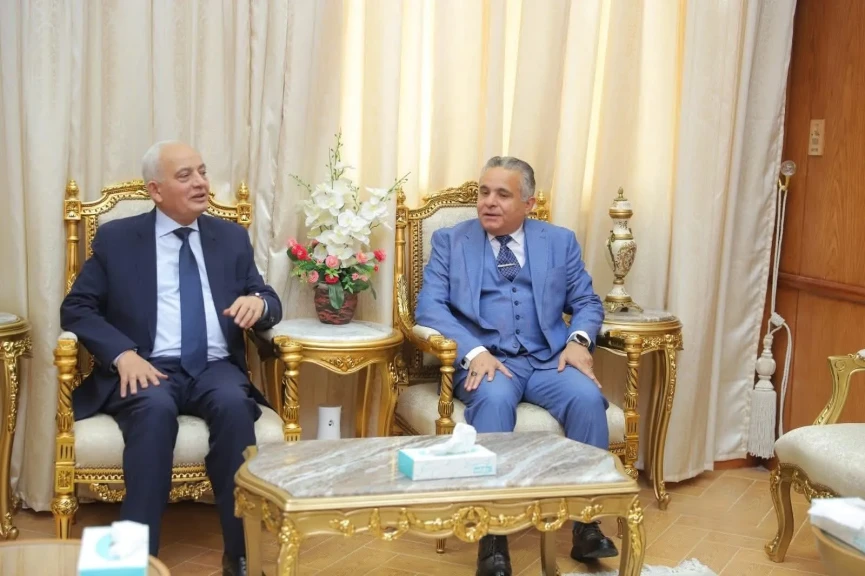 رئيس جامعة السويس يستقبل وزير التربية والتعليم السابق ورئيس جامعة الريادة