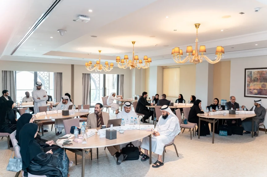 ”مالية عجمان” تجمع 14 جهة حكومية لتكريس الشراكة المجتمعية والشفافية المؤسسية