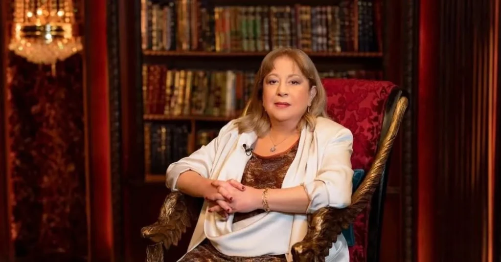 وزير الثقافة ينعى الفنانة الكبيرة سمية الألفي