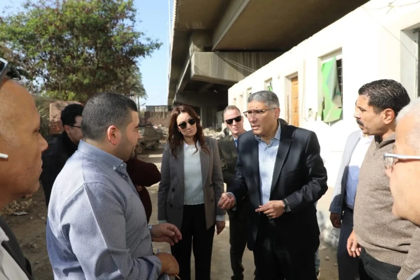 محافظ الجيزة يتفقد أعمال التطوير بالطرق والمناطق المحيطة مستشفى بولاق الدكرور