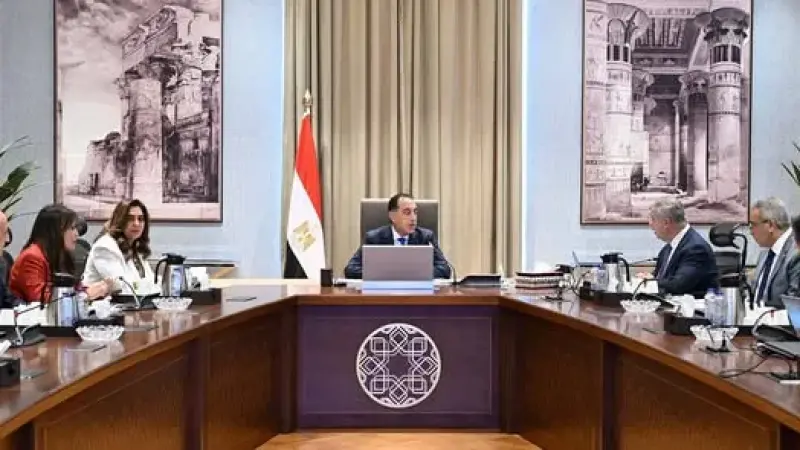 رئيس الوزراء يتابع الموقف التنفيذي للمشروعات التنموية والاستثمارية في محافظة الإسكندرية  تشغيل 6 فنادق جديدة هذا العام توفر 750 غرفة