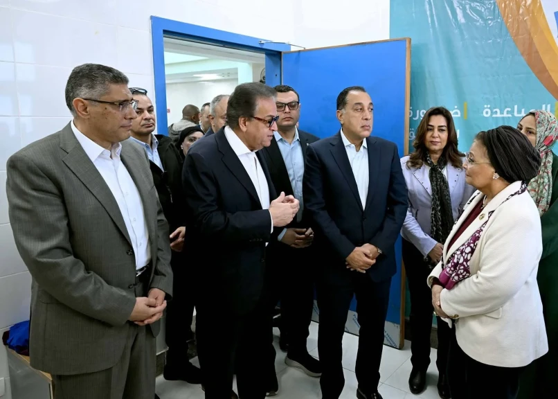 رئيس الوزراء يتفقد مركز طب الأسرة بـ”الفهميين”