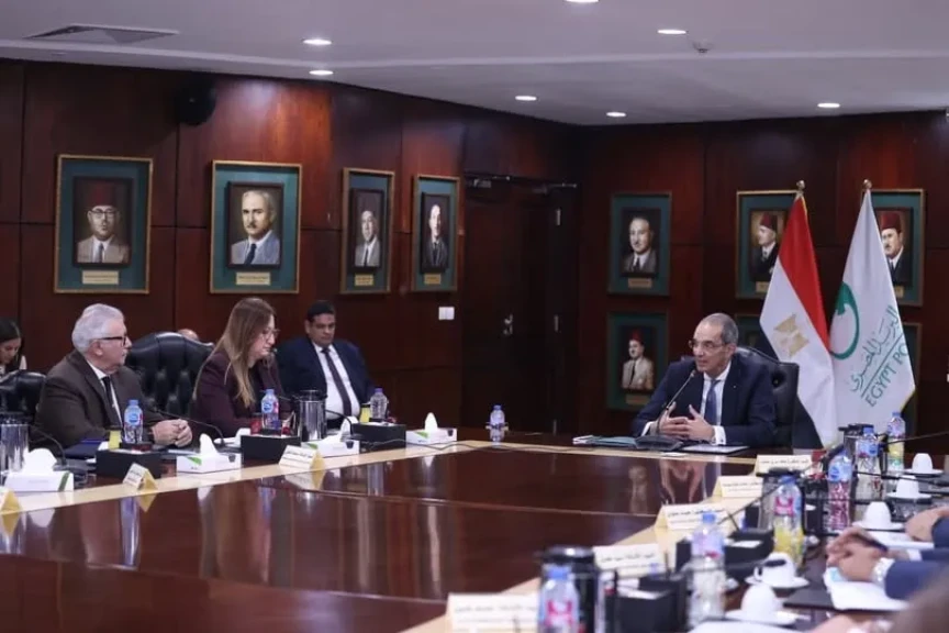 وزير الاتصالات : البريد المصرى يشهد تطوير شامل لدعم التوسع فى تقديم الخدمات الرقمية وخدمات الشمول المالى