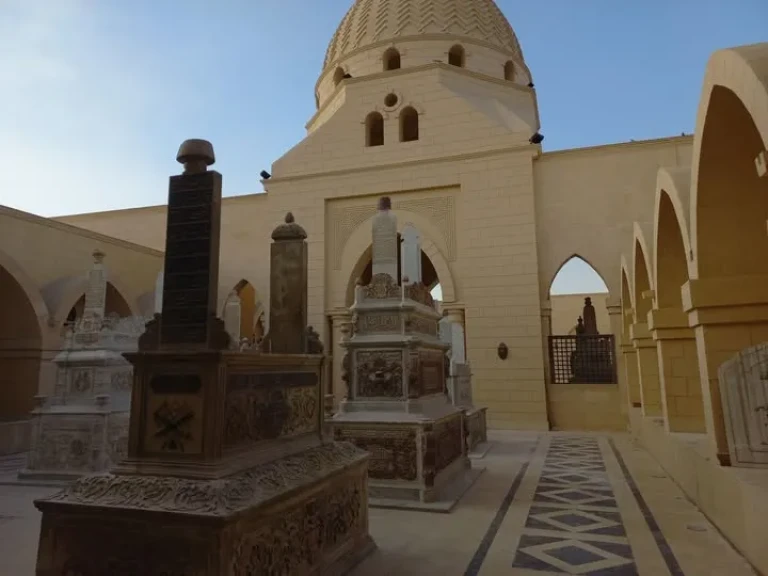 الطاقة الإيجابية تجعل الشواهد التراثية تعود لقبلة الحياة والروح