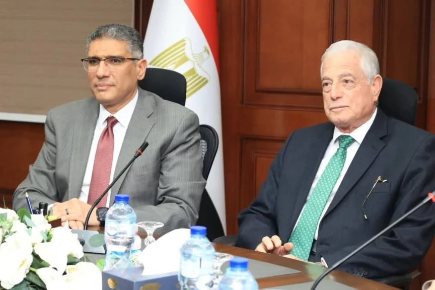 محافظ الجيزة يستقبل مستشار رئيس الجمهورية للتنمية المحلية