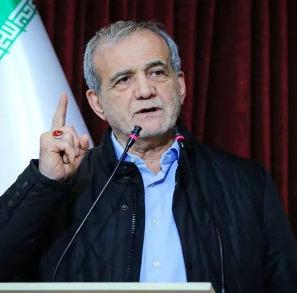 الرئيس الإيراني: سنرد بقوة على أي هجوم أمريكي إسرائيلي