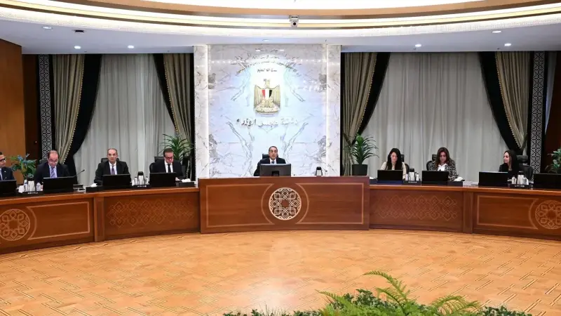 رئيس الوزراء يترأس اجتماع اللجنة الوزارية للعدالة الاجتماعية