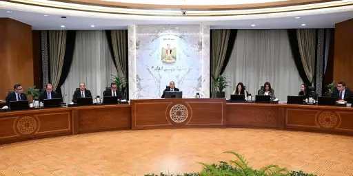 رئيس الوزراء يترأس اجتماع اللجنة الوزارية للعدالة الاجتماعية