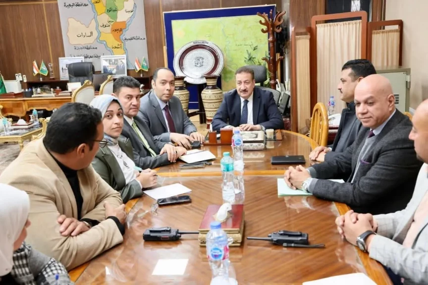 محافظ المنوفية يناقش معدلات تنفيذ الخطة الاستثمارية وآليات إحلال ورفع كفاءة كوبري مبارك