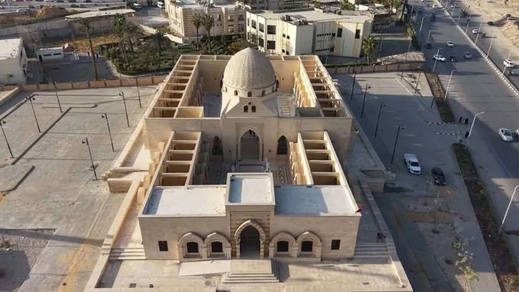 باحثة تشيد بعودة التراكيب التراثية إلى الحياة التي توثق سِيَر رموز مصر والعالم العربي