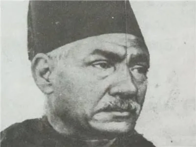 حافظ إبراهيم شاعر النيل وصوت الشعب العربي