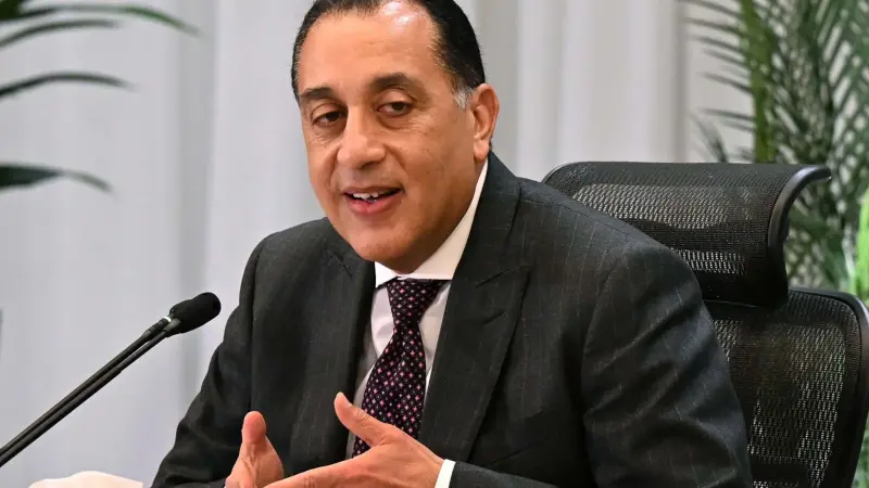 رئيس الوزراء يشهد افتتاح المستشفى الجامعي بجامعة الجيزة الجديدة