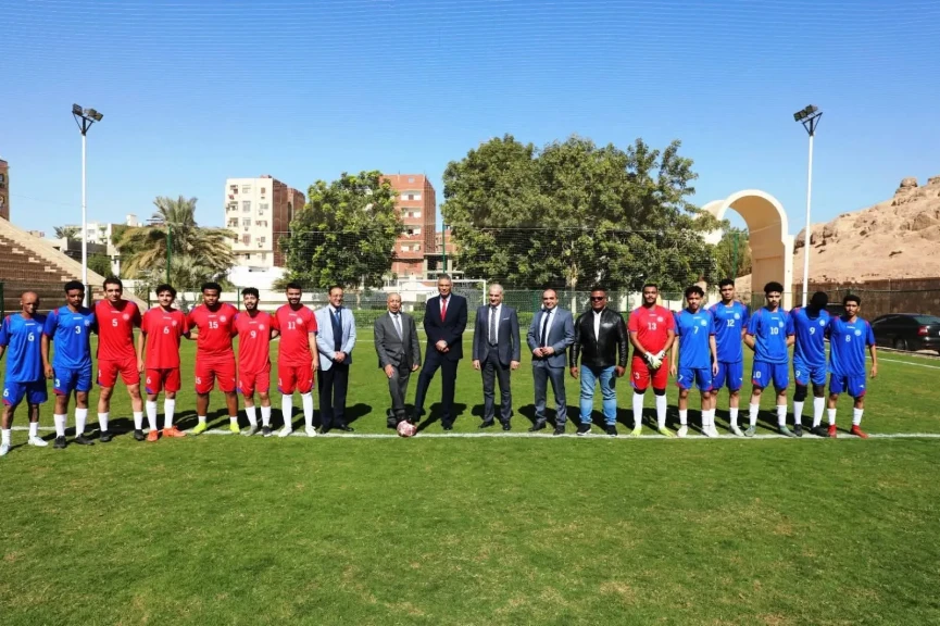 محافظ أسوان يفتتح الملعب الملحق بالأكاديمية العربية للعلوم والتكنولوجيا والنقل البحرى