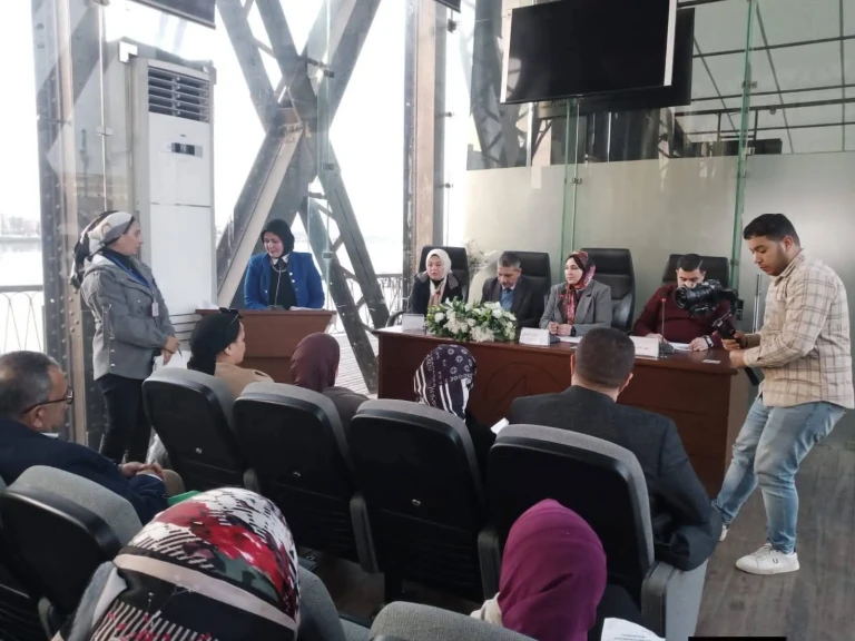 تنفيذ ورش عمل ” نحو مدن خضراء ” و ” ريادة الأعمال طريق الاستدامة بدمياط ” بالكوبرى التاريخى