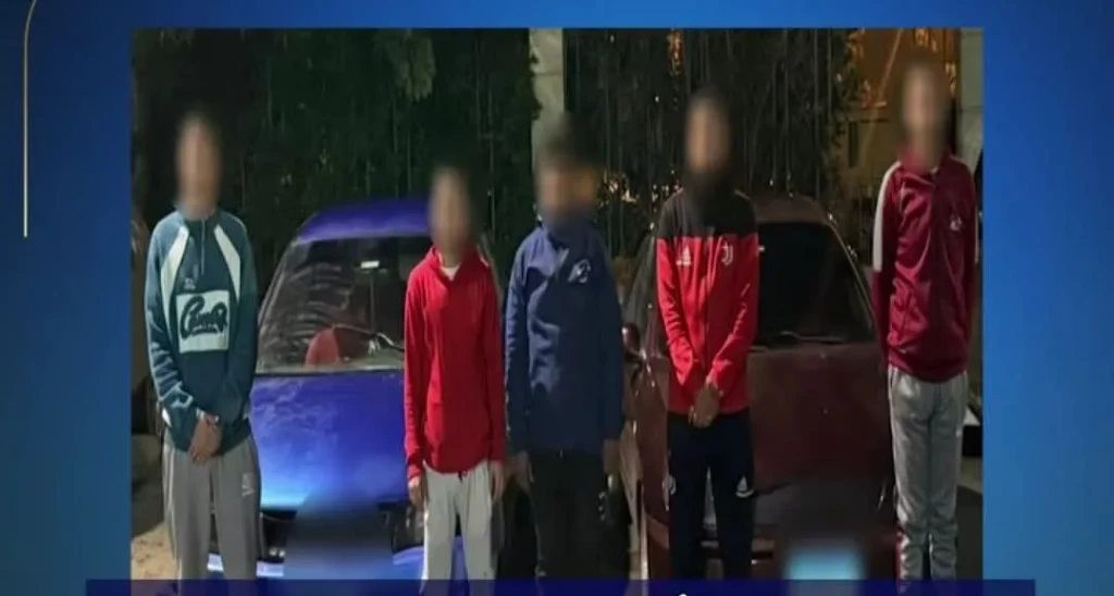 الداخلية:كشف ملابسات تجمع عدد من الأشخاص أسفل منزل بالاسماعيلية