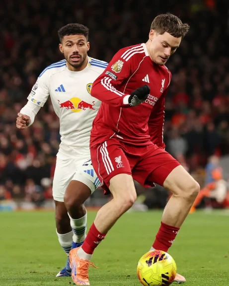 ليفربول يتعادل سلبياً أمام ليدز بالدوري الانجليزي الممتاز