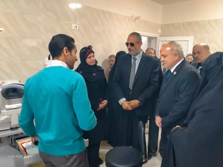 السكرتير العام المساعد يفتتح عيادات الحوراني التخصصية