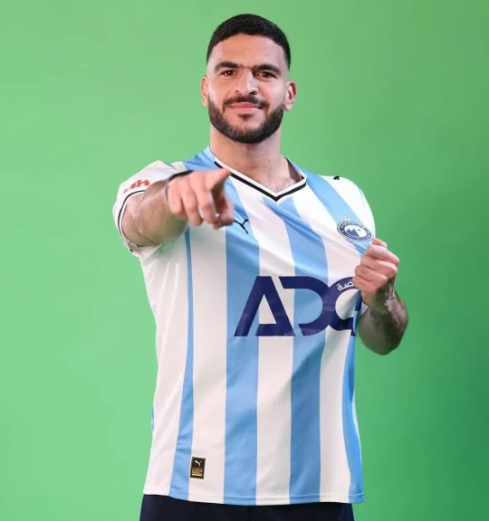 بيراميدز يعلن التعاقد مع حامد حمدان