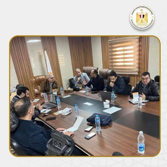 مسئولو الإسكان يتابعون موقف أعمال الحصر والتعويضات  بمدينة رأس الحكمة الجديدة