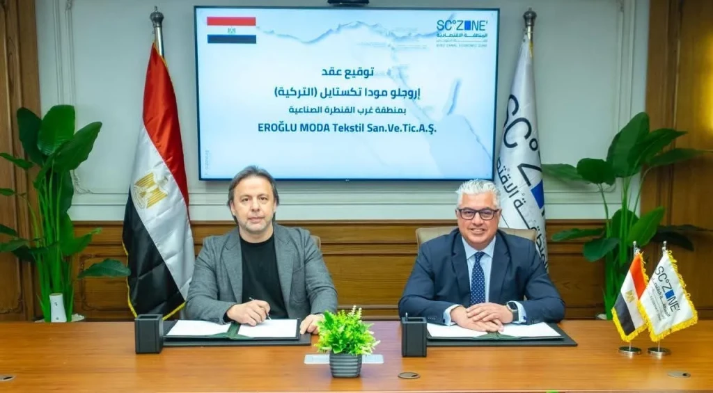 رئيس اقتصادية قناة السويس يوقع عقد شركة “أوروجلو مودا تكستايل” التركية