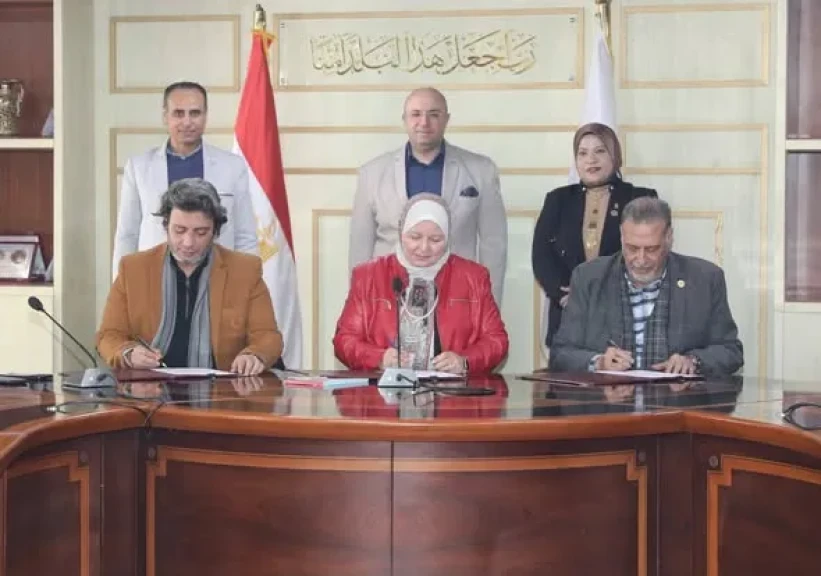 محافظ بني سويف يشهد توقيع بروتوكول تعاون لتوفير خدمات التأمين الصحي للطلاب