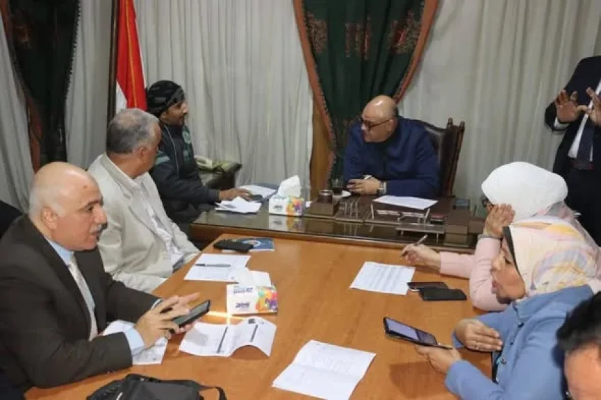 محافظ القليوبية يعقد اللقاء الجماهيري بالقناطر الخيرية لحل مشكلات المواطنين وتوفير فرص عمل ودعم لذوي الهمم