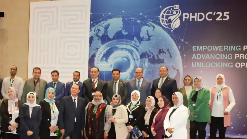 محافظ أسيوط: حصاد متميز لأنشطة وحدة السكان خلال عام 2025