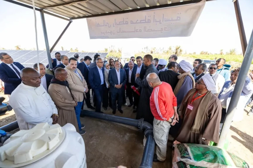 محافظ البنك المركزي المصري ووزير الزراعة يتفقدان عدد من القرى المستفيدة من مشروع دعم صغار المزارعين