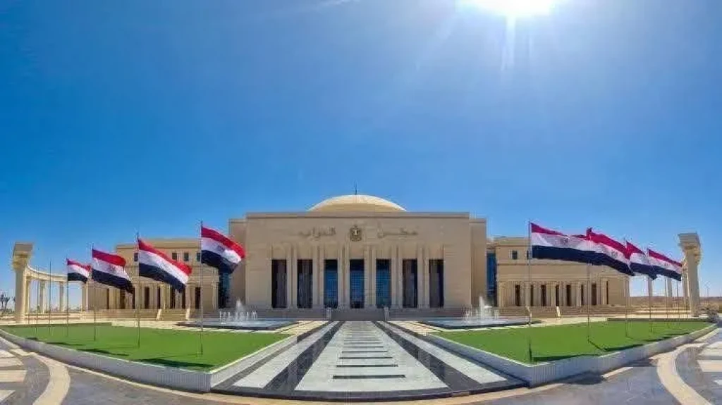 مجلس النواب يعقد جلسته الافتتاحية للفصل التشريعي الثالث