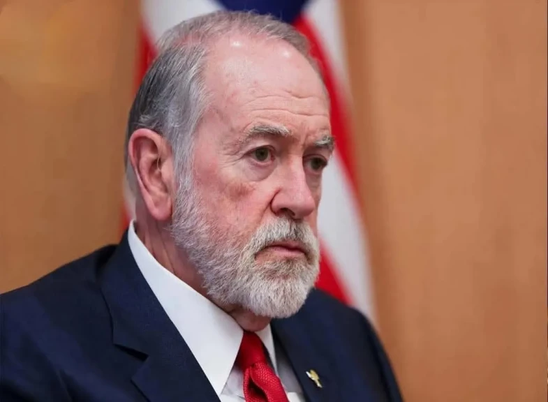 السفير الأمريكي لدى إسرائيل: واشنطن لا تملك خططا لشن هجوم عسكري على إيران