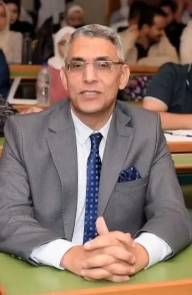 رئيس جامعة القاهرة يصد قرارا بتعيين د. مصطفي إبراهيم  رئيسا لمجلس قسم الأمراض الصدرية  بطب قصر العيني