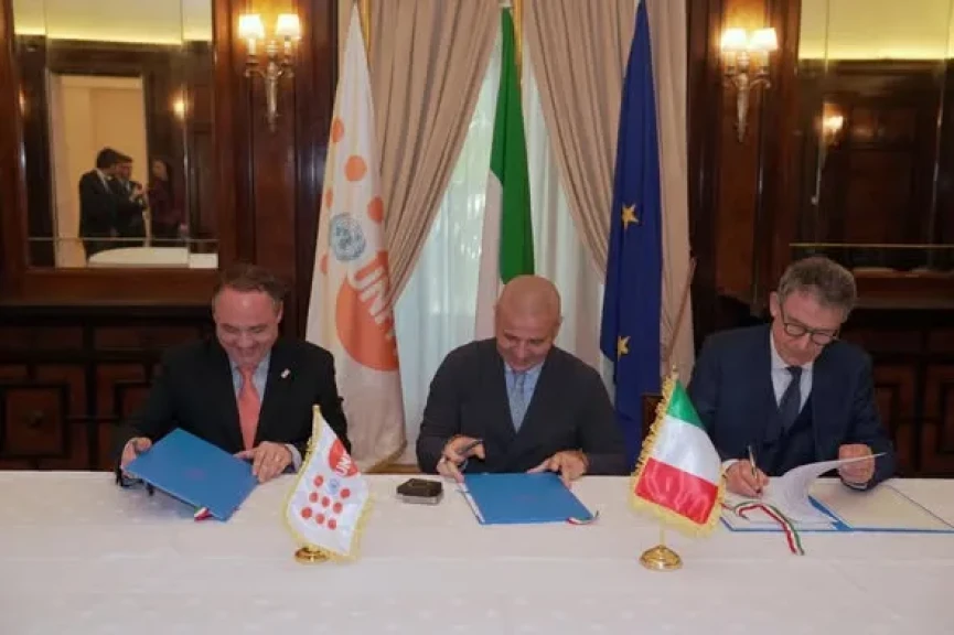 سفارة إيطاليا بالقاهرة وصندوق الأمم المتحدة للسكان يوقعان اتفاقية لدعم الصحة الإنجابية مع الوكالة الإيطالية للتعاون الإنمائي