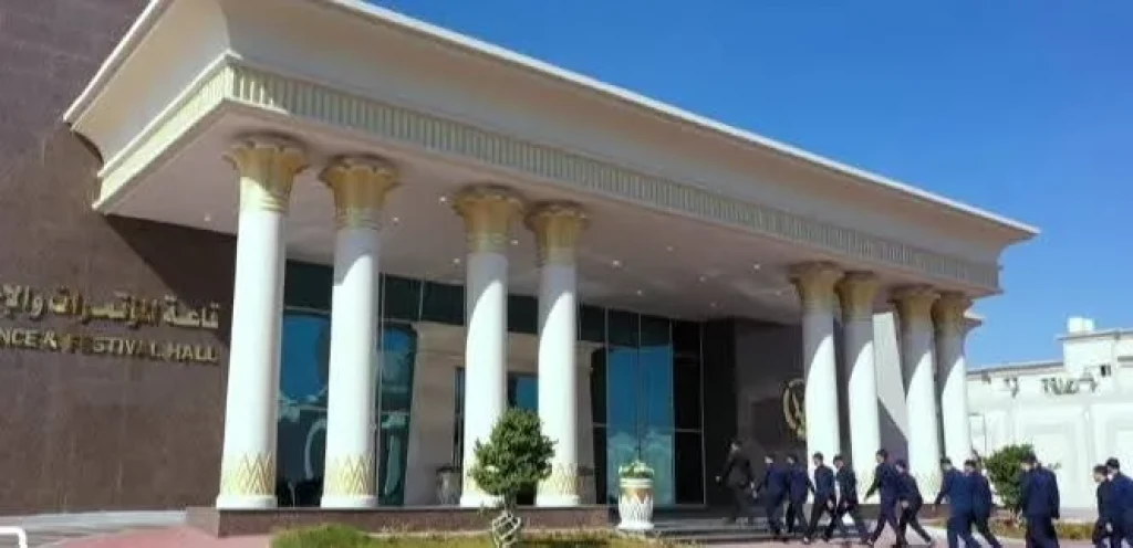 الداخلية:إحياء المناسبات الدينية وتقويم سلوكيات النزلاء بما يؤهلهم للإندماج فى المجتمع