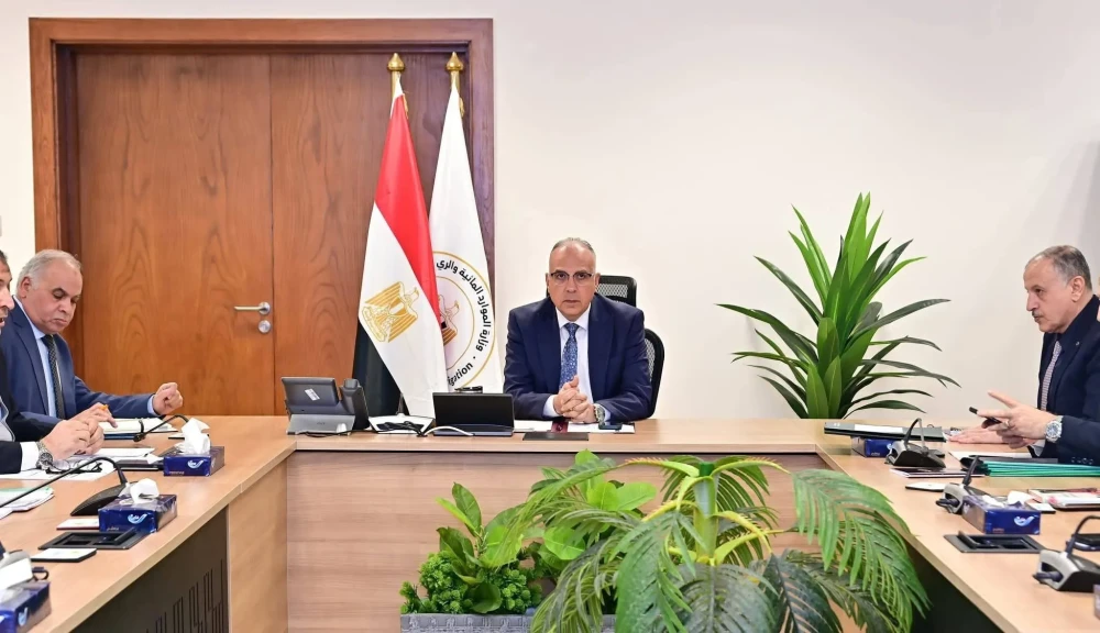 وزير الري يتابع الموقف التحصيلي لمستحقات الوزارة المالية خلال النصف الأول من العام المالى ٢٠٢٥ / ٢٠٢٦