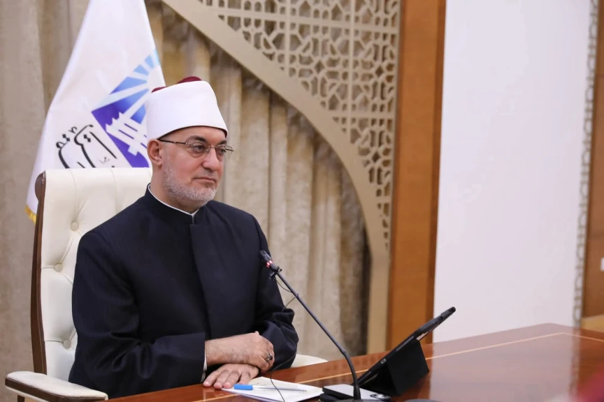 مفتي الجمهورية يستقبل وفدًا من أئمة وقضاة الفلبين بدار الإفتاء المصرية