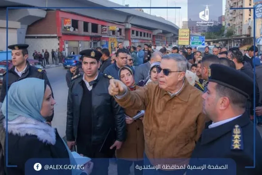 محافظ الإسكندرية يجري جولة ميدانية موسعة بطريق الإسكندرية – مطروح بالكيلو 21 نطاق حي العجمي ويوجّه بحلول جذرية للقضاء على الاختناقات المرورية وتحسين جودة الحياة