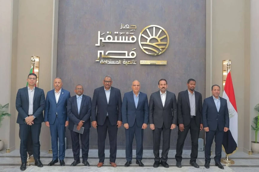 وزير الرى و نظيره السودانى يقومان بزيارة جهاز مستقبل مصر