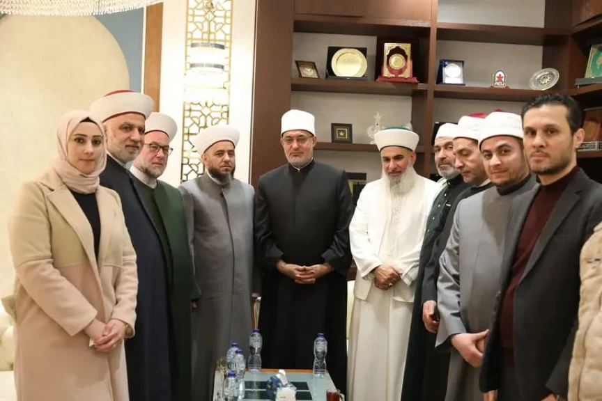 مفتي الجمهورية يستقبل وفدًا رفيع المستوى من دار الفتوى اللبنانية