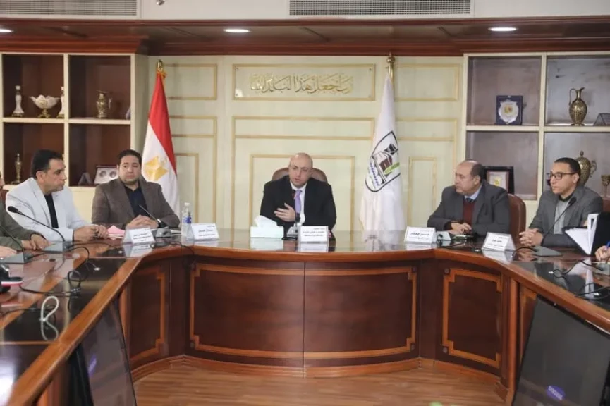 محافظ بني سويف يعقد اجتماعاً موسعا لاستقبال شهر رمضان المبارك