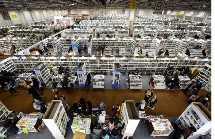 مع انطلاق معرض القاهرة... كيف أصبحت الكتابة للجميع؟