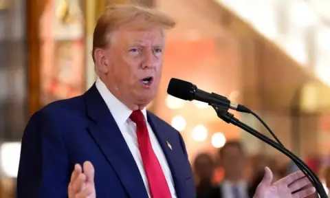 ترامب: الرئيس السيسي صديق رائع وعلاقتنا بمصر مثالية