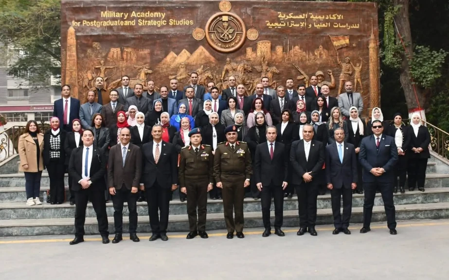 الوطنيه للاعلام : اختتام دورة عبد القادر حاتم في الاستراتيجية والأمن القومي لأكاديمية ماسبيرو