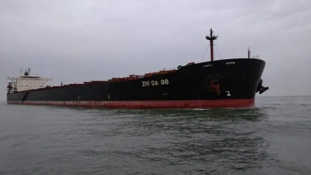 تداول 27 سفينة للحاويات والبضائع العامة بميناء دمياط