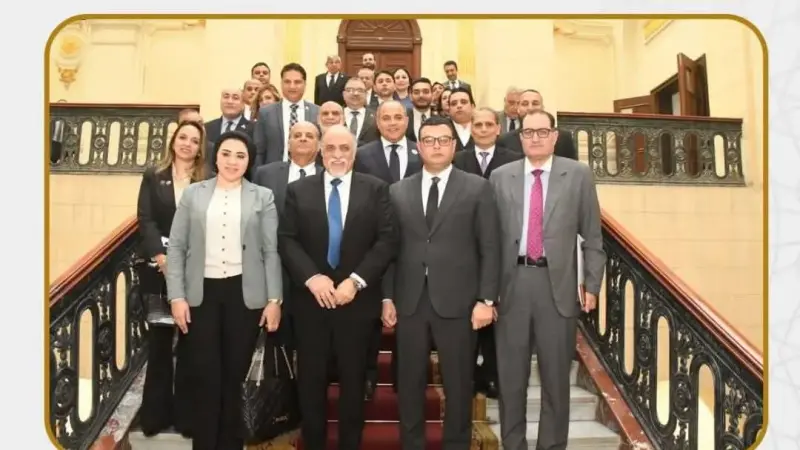 وزير الإسكان يشارك في اجتماع لجنة حقوق الإنسان والتضامن الاجتماعي بمجلس الشيوخ