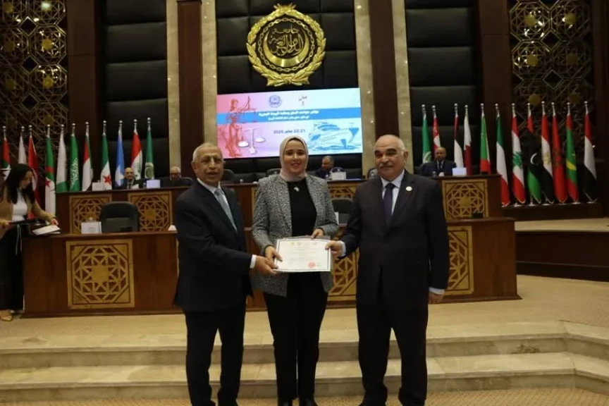 قضايا الدولة : اختتام أعمال مؤتمر «حوادث السفن وسلامة البيئة البحرية في ضوء سعي مصر نحو الاقتصاد الأزرق»