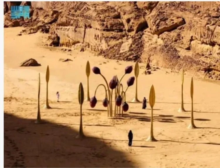 معرض ”صحراء X العلا”.. حوار عميق مع الأرض