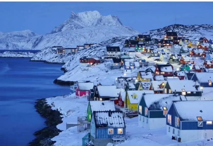 غرينلاند أرض الروائيين والشعراء