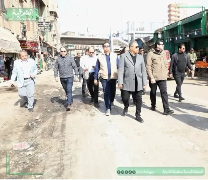 محافظ الشرقية يقود حملة مكبرة لرفع كافة الإشغالات بدءاً من شارع ”حلقة السمك ومولد النبي والمنتزة وقسم النظام وصولاً لشارع الجلاء” بمدينة الزقازيق