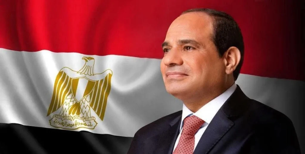 الرئيس السيسي يزور الأكاديمية العسكرية المصرية ويجري حوارا مع الطلاب