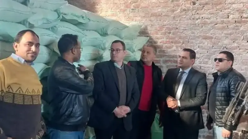 محافظة الجيزة تضبط 10 أطنان دقيق بلدي مدعم قبل تهريبه بالسوق السوداء